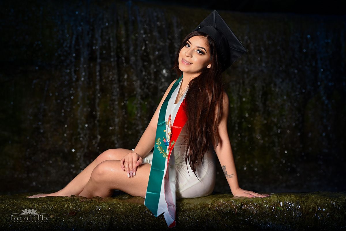 Maritza's Senior Photography Session at Airfield Falls Trails Fort Worth fotolilly photography senior portrait packages