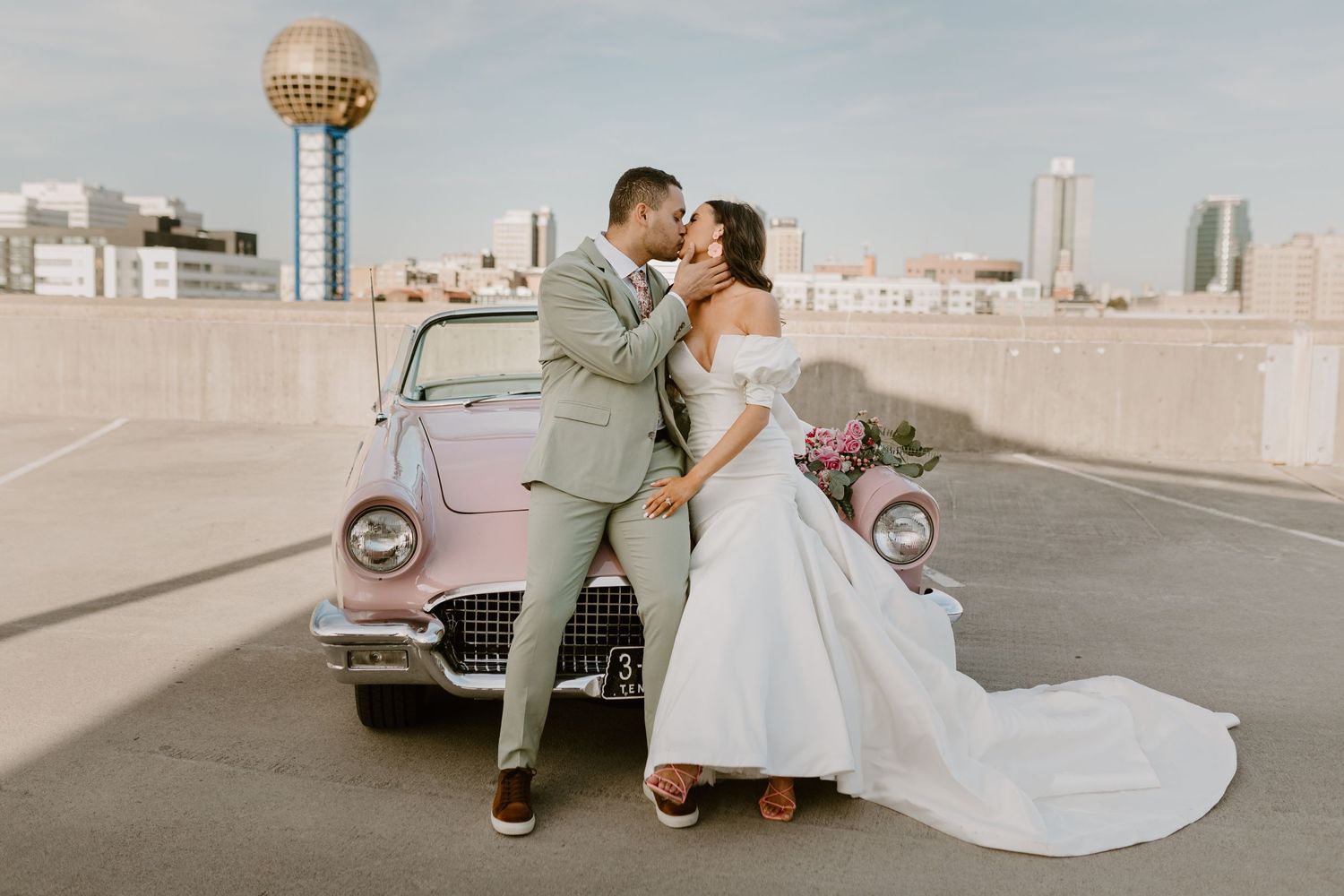 Downtown Knoxville Wedding Elopement Photography