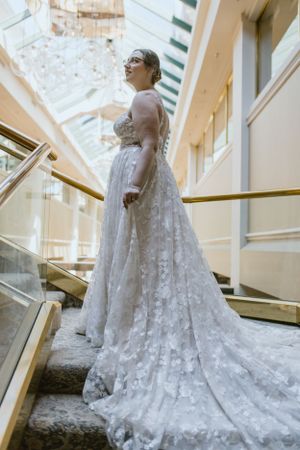 Lower Deck Wedding, Halifax Nova Scotia, Halifax Waterfront, Marriott Halifax, Queen's Marque, Halifax Wedding