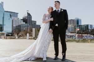 Lower Deck Wedding, Halifax Nova Scotia, Halifax Waterfront, Marriott Halifax, Queen's Marque, Halifax Wedding