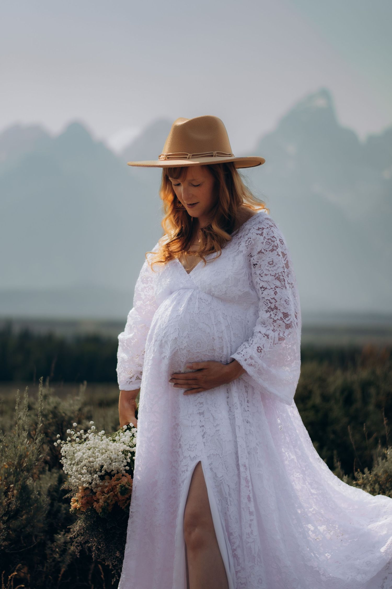 maternity photographer in Jackson