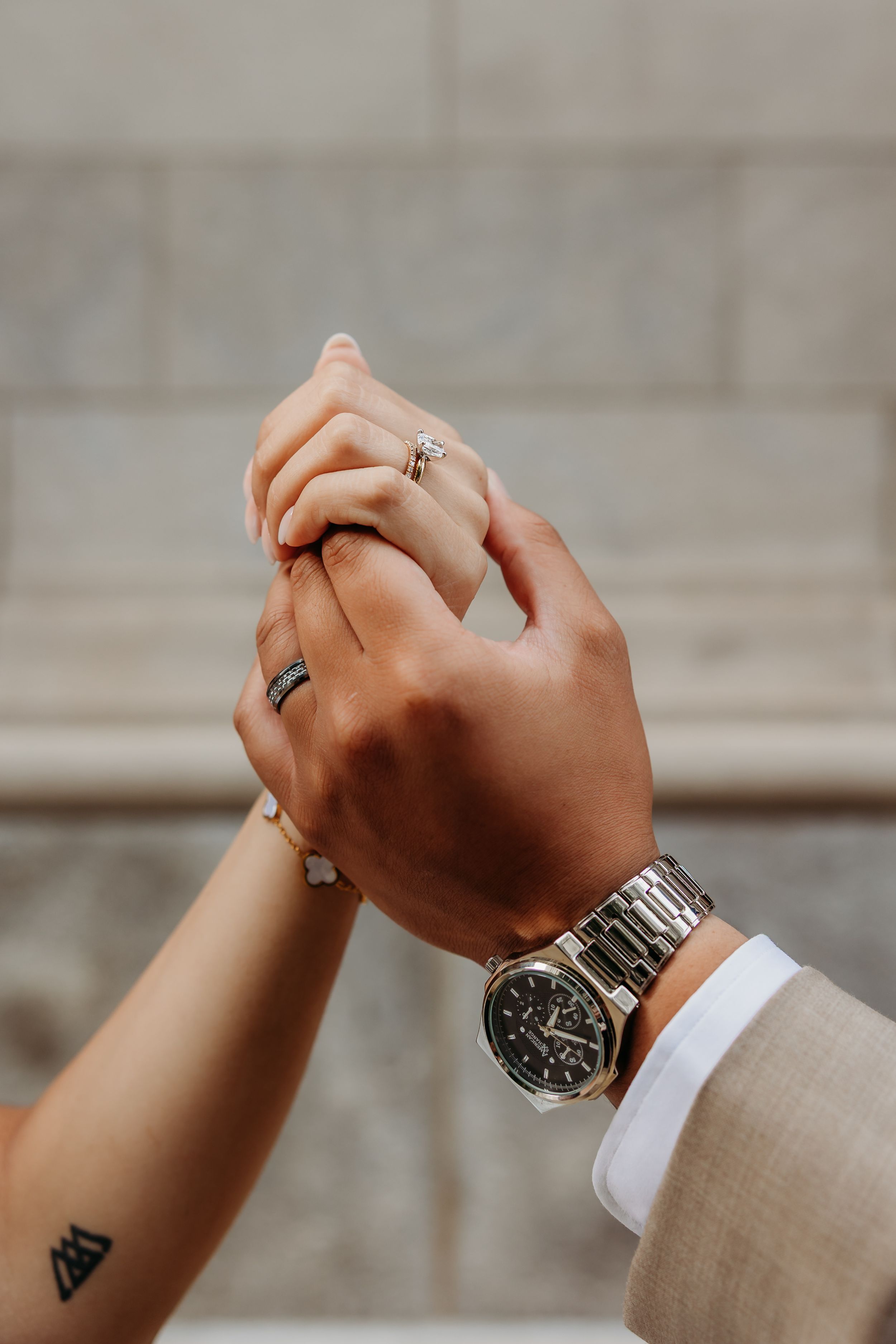 Detailed hand portraits of wedding couple in Chicago. Cincinnati Wedding photographer. NKY wedding. Chicago Wedding Photographer.