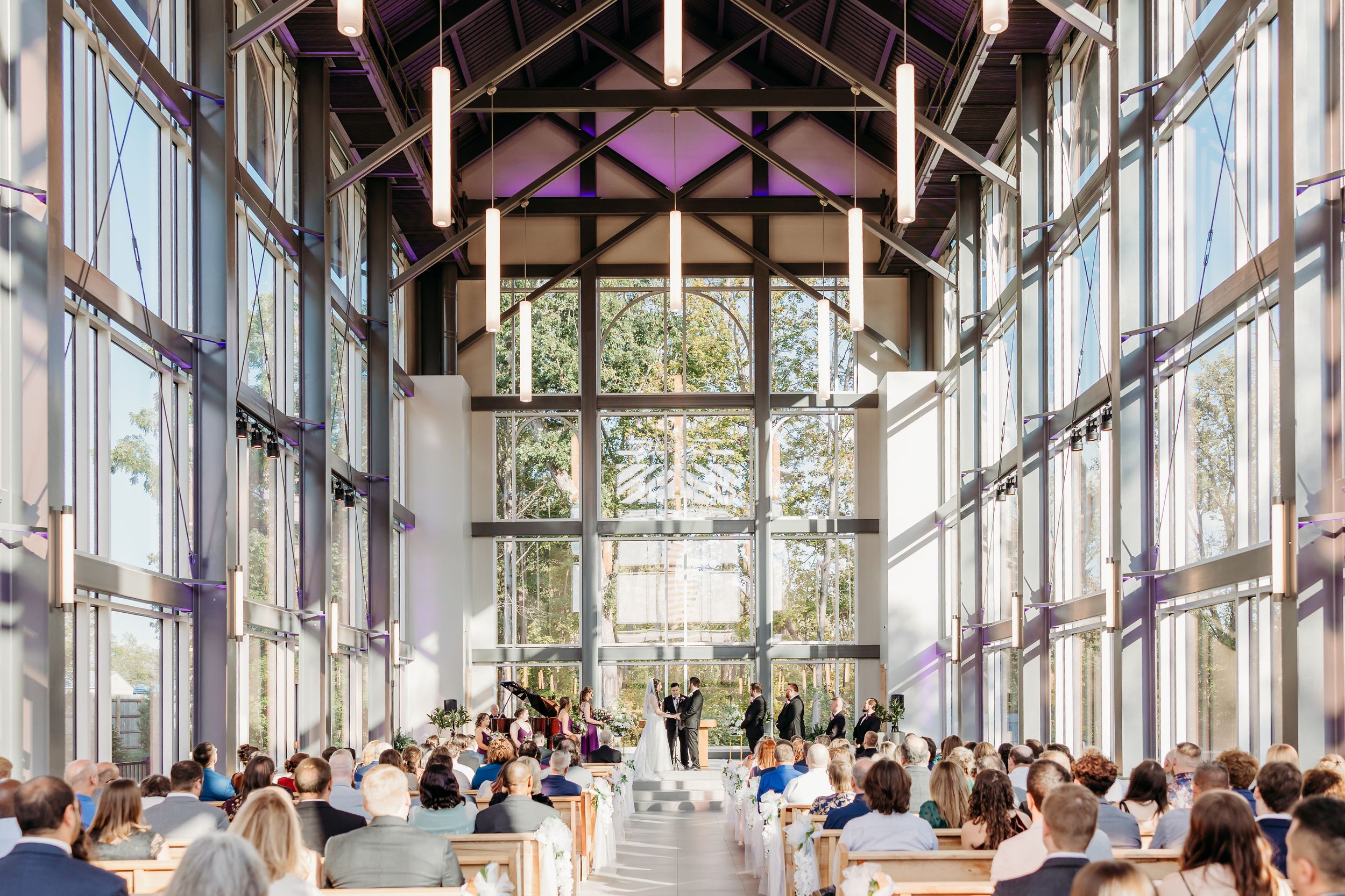 Wedding Ceremony in Cincinnati, Ohio. Cincinnati Wedding photographer. NKY wedding photographer. Chicago Wedding Photographer.