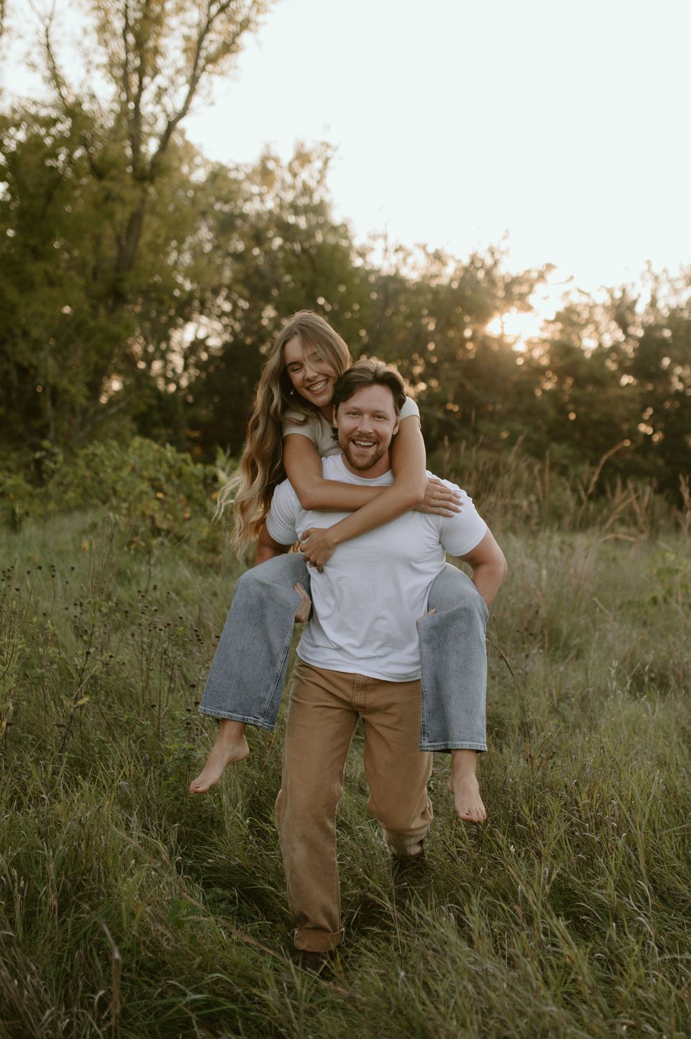 Minnesota Wedding Photographer, Romantic and Authentic Minnesota Photography, Minnesota Couple Photos | Rachel Marie Photography