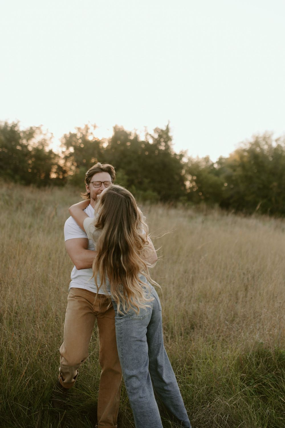 Minnesota Wedding Photographer, Romantic and Authentic Minnesota Photography, Minnesota Couple Photos | Rachel Marie Photography