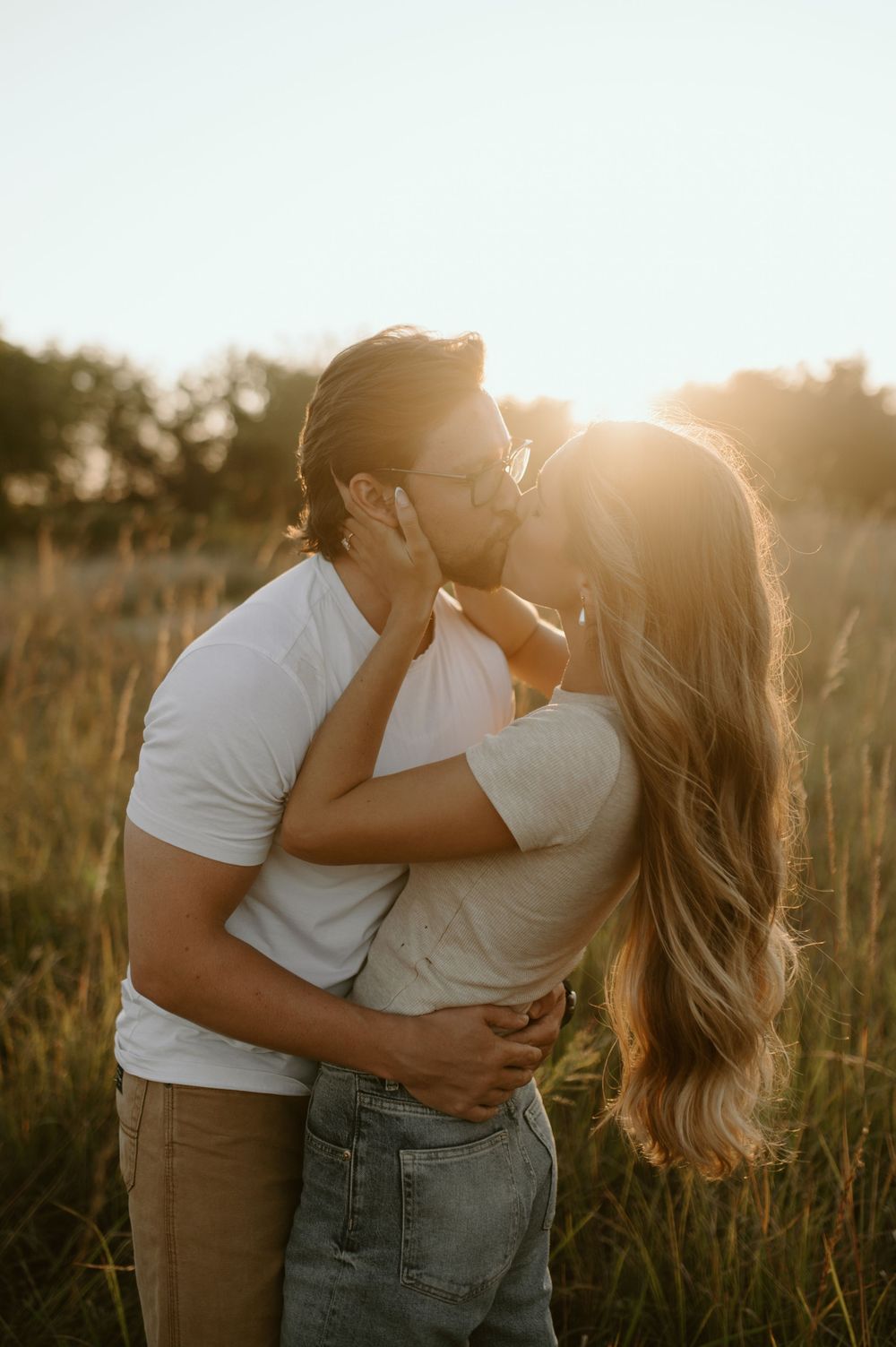 Minnesota Wedding Photographer, Romantic and Authentic Minnesota Photography, Minnesota Couple Photos | Rachel Marie Photography