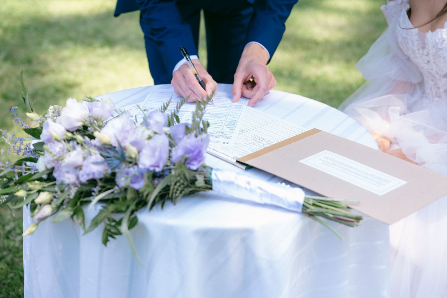 Garden wedding with organic floral design at a private Kelowna estate