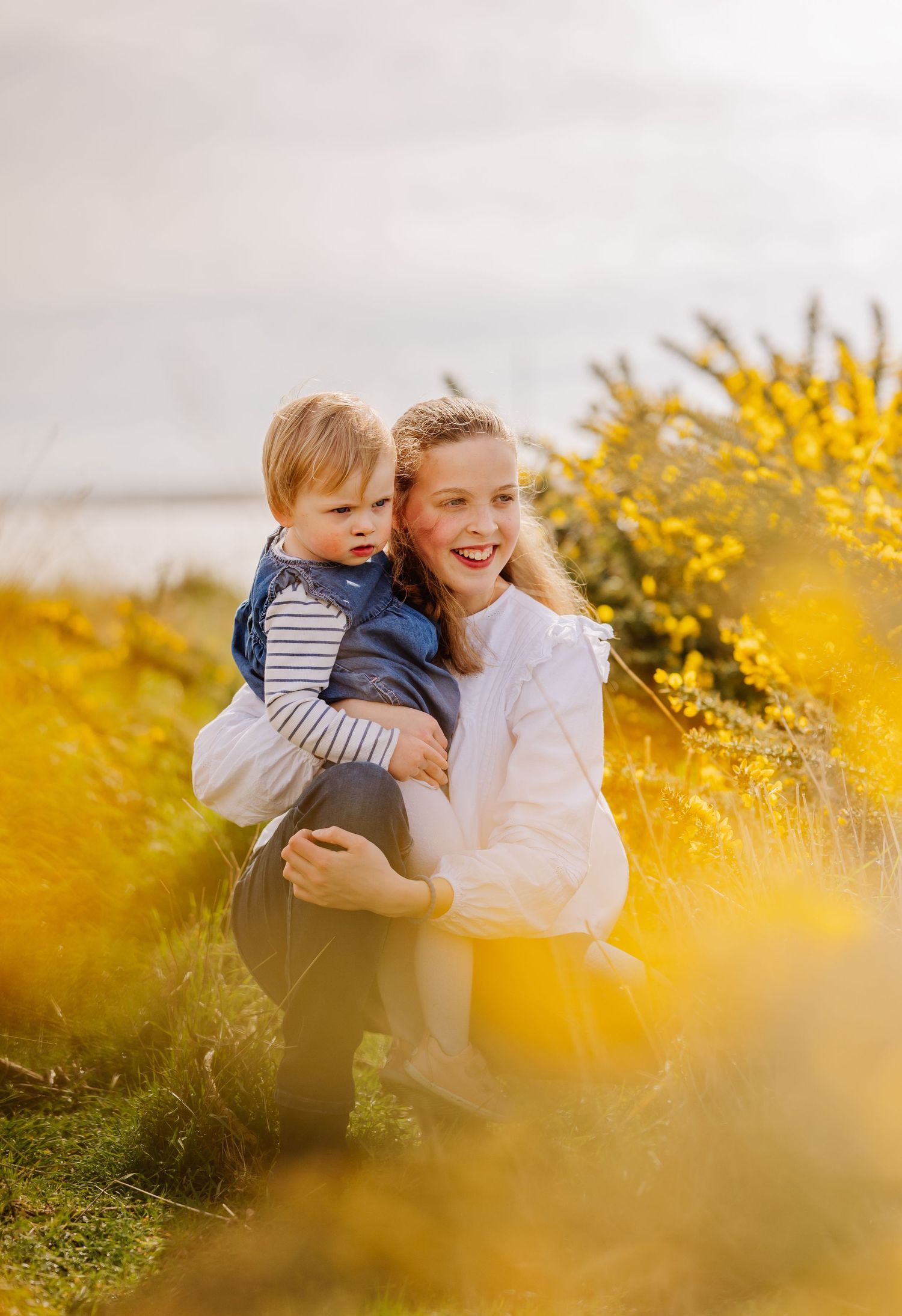 Colour candid family photography, Weymouth Dorset. Bright, relaxed and natural photography. Moonfleet Manor.  Family photography Dorset