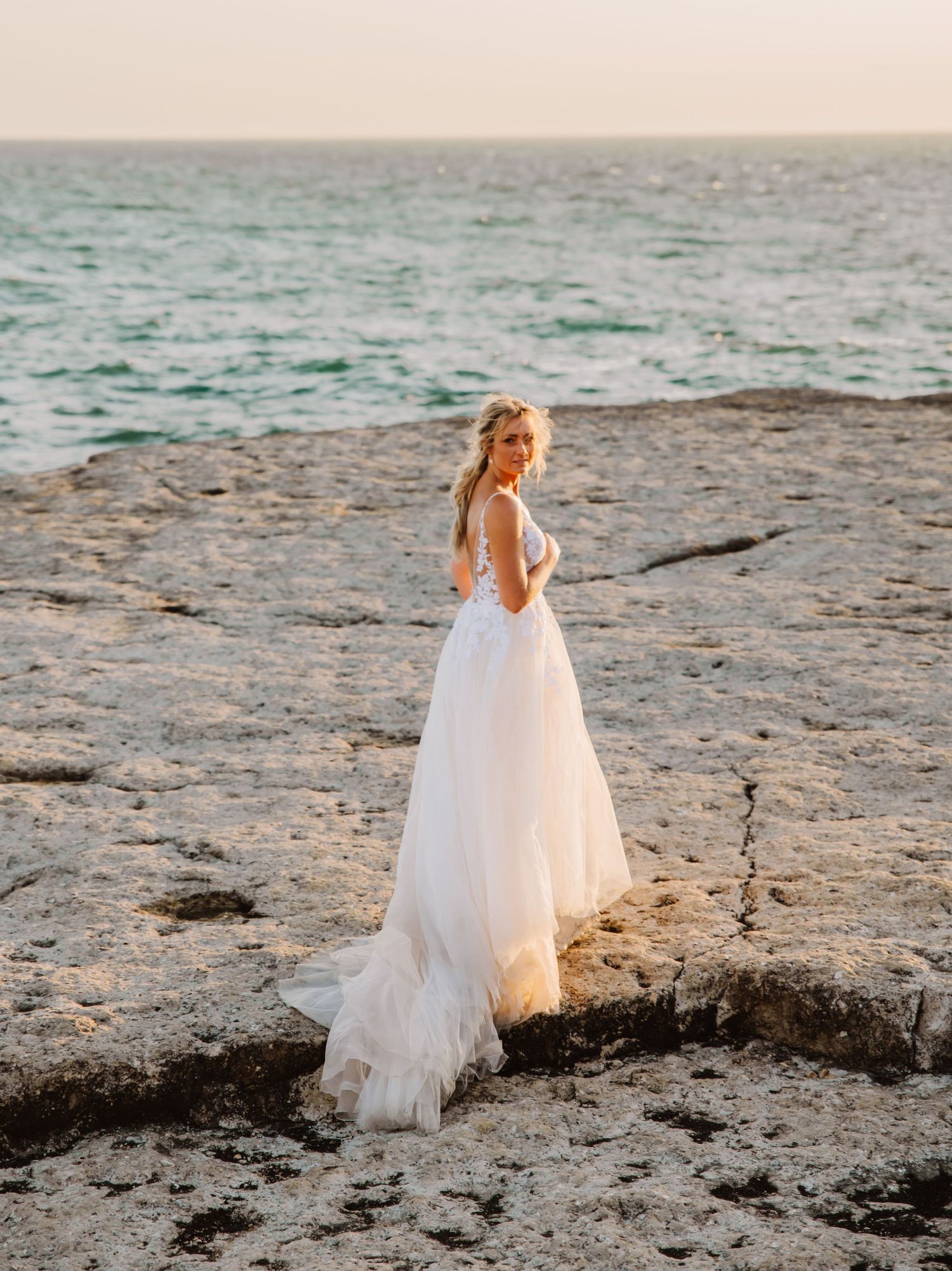 portland wedding,  Portland Bill. Bridal shoot Dorset. Rock climbing bride. Hunter wells. Weymouth Wedding photographer