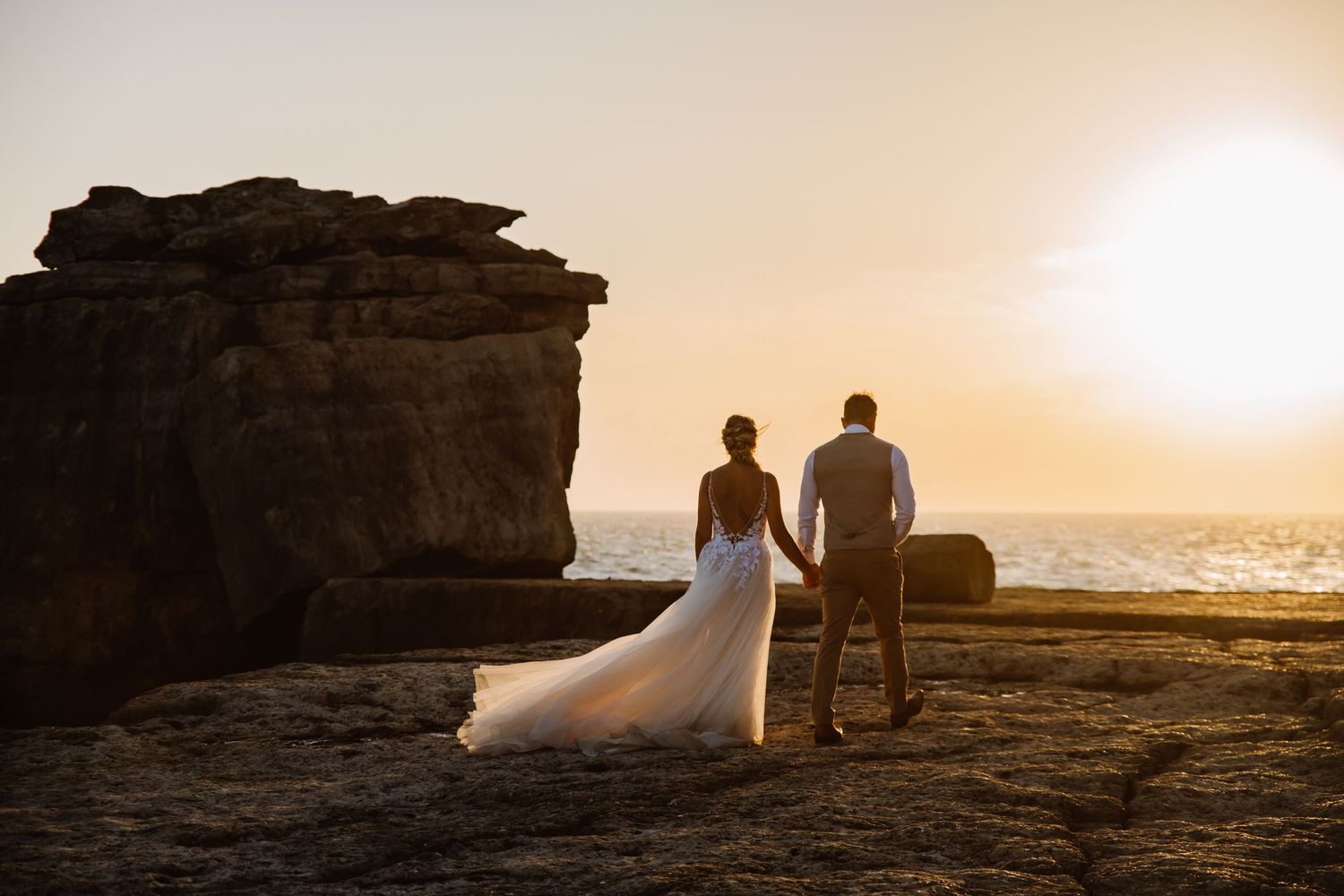 portland wedding,  Portland Bill. Bridal shoot Dorset. Rock climbing bride. Hunter wells. Weymouth Wedding photographer