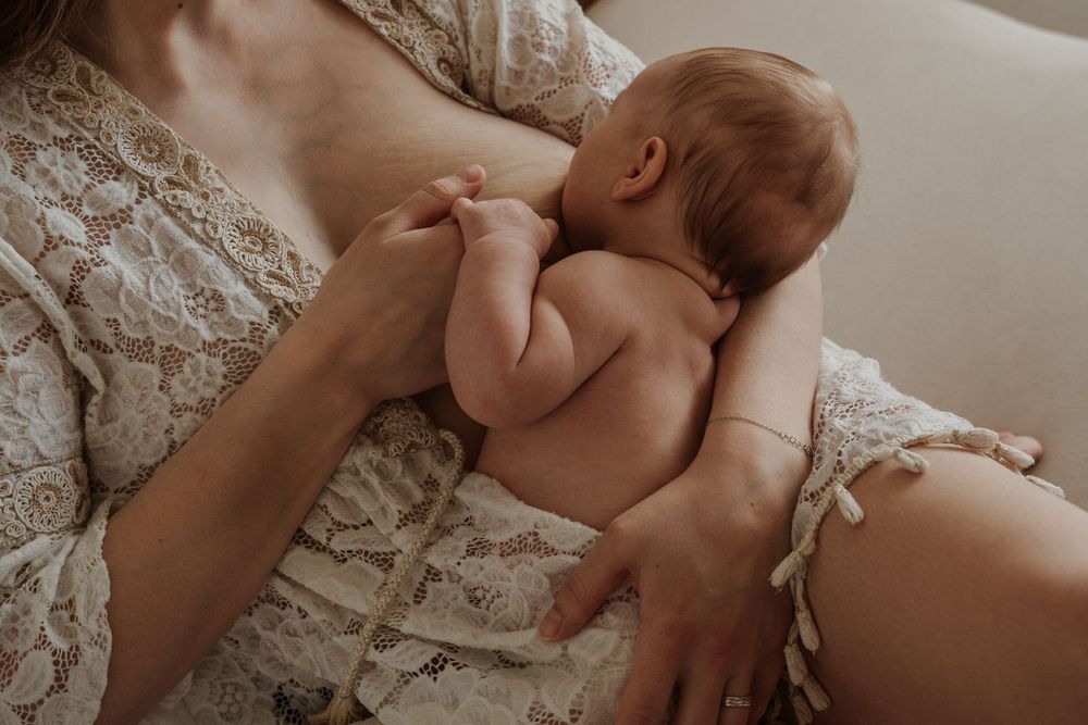 Bodil de Jong Fotografie Aalsmeer Newbornshoot Newborn Fotograaf Amsterdam Noord-Holland Studiofotografie Shoot Fotoshoot Zwangerschap
