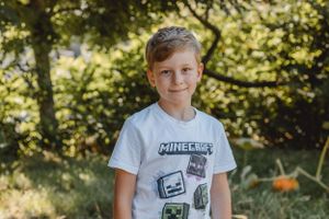 Schulfotos in Grimma, Leipzig und Umgebung – natürliche, authentische Bilder von Kindern im Schulalltag.