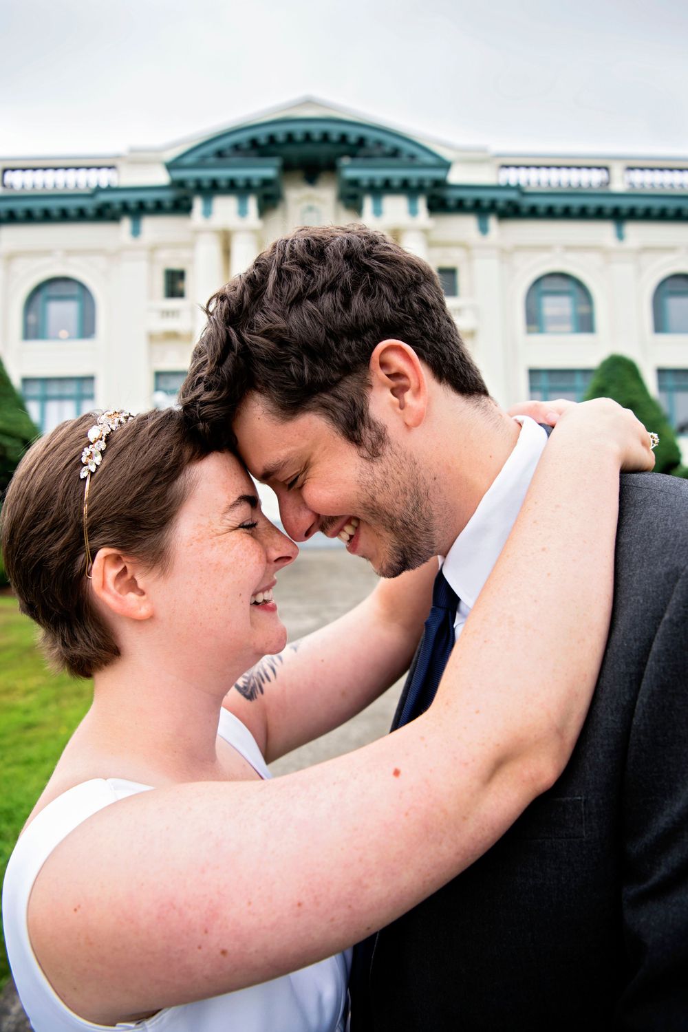 Newlyweds at the courthouse