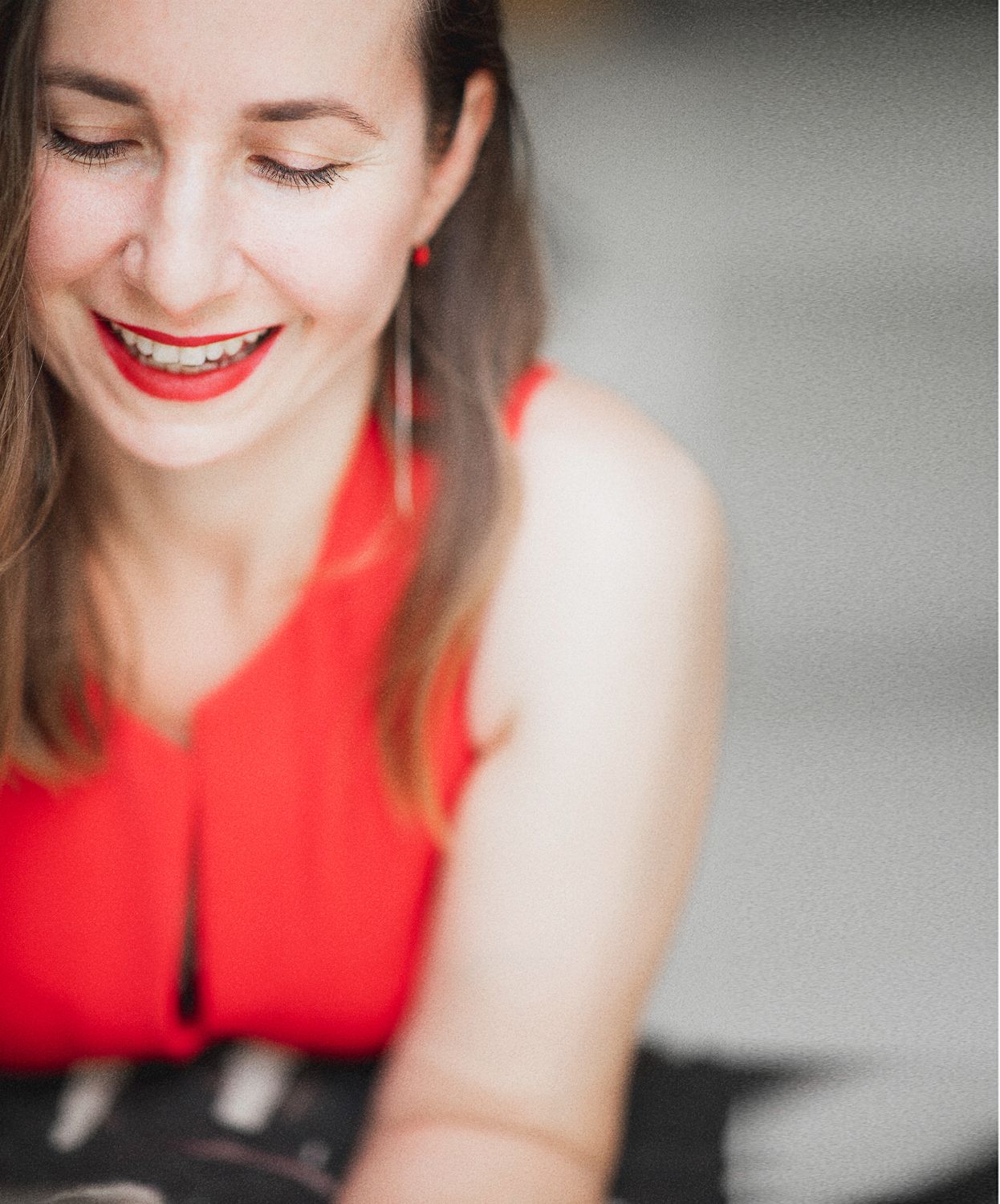 stylish studio photoshoot in Paris