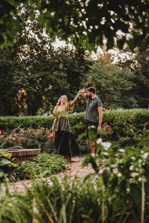 Central PA, Maryland Wedding Photographer, Family Photographer, Senior Portrait Photographer, Cold Saturday Farm Wedding Venue