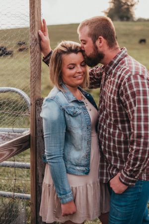 Farm, Barn Wedding, Engagement Session Farm, Finksburg MD, Westminster MD, Maryland, PA.