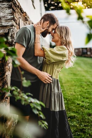Central PA, Maryland Wedding Photographer, Family Photographer, Senior Portrait Photographer, Cold Saturday Farm Wedding Venue