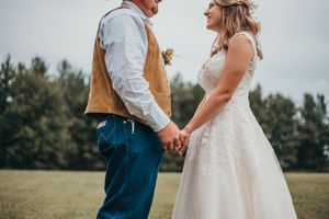 Farm, Barn Wedding, Engagement Session Farm, Finksburg MD, Westminster MD, Maryland, PA.