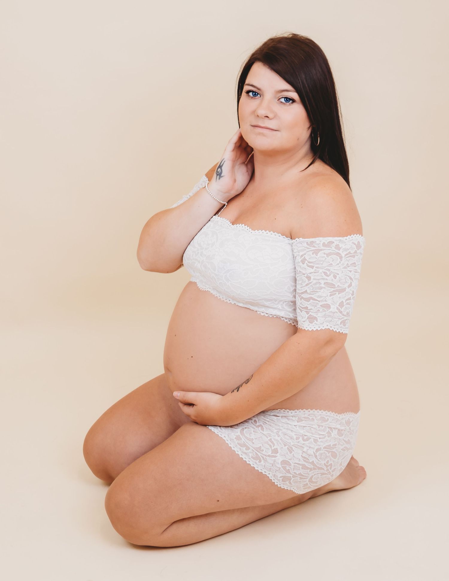 #maternityphotoshoot #maternityphotographer #bumpphotoshoot #wigan