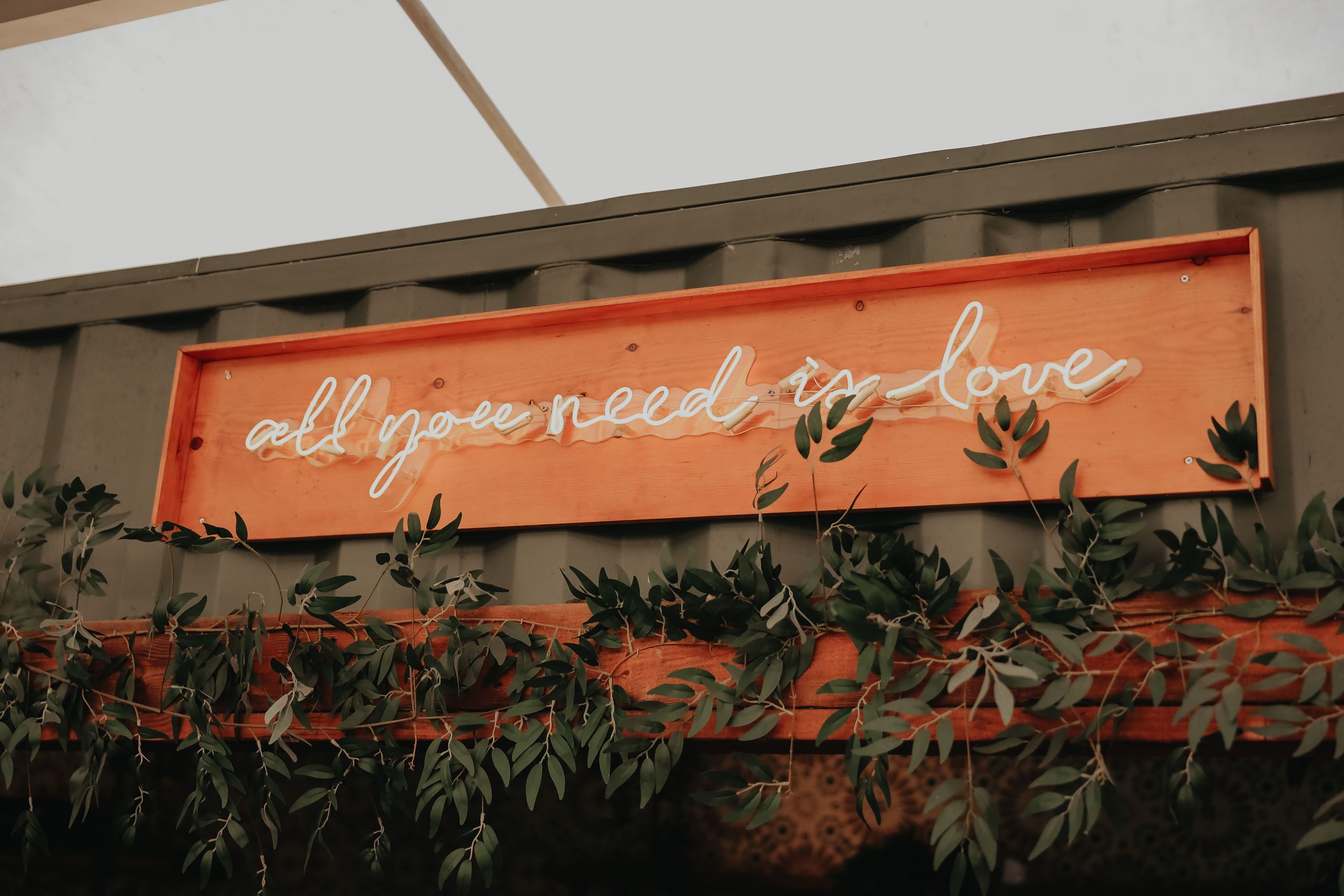 JESSICA + JONATHAN MIAMI WEDDING PHOTOGRAPHY AT GARDENS IN