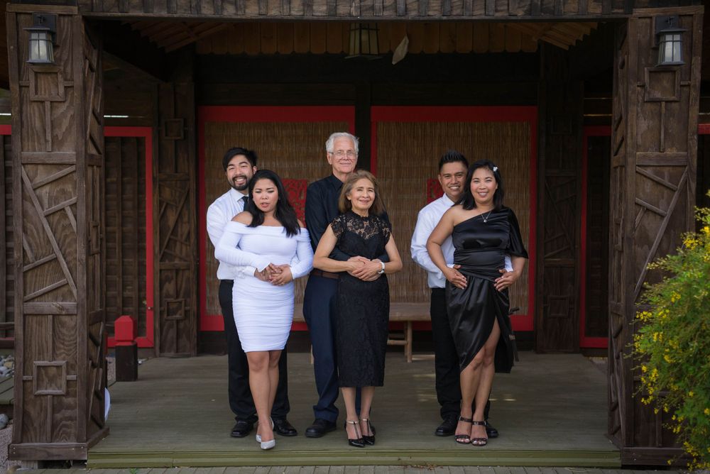 family photo shoot. three families. azenda events. Edinburg, Texas. Wedding photographer.