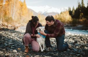 girdwood alaska engagement pictures
