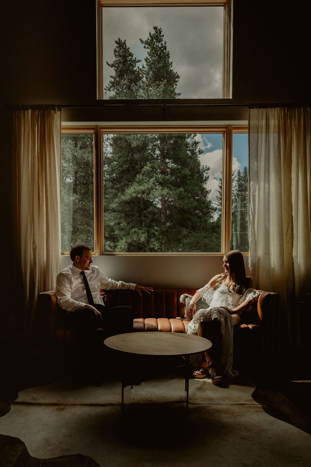Breckenridge Colorado AirBnB prewedding photoshoot