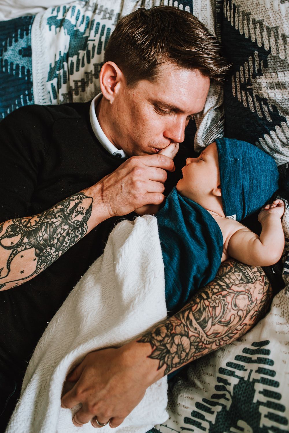Newborn family photoshoot. Newborn baby boy.