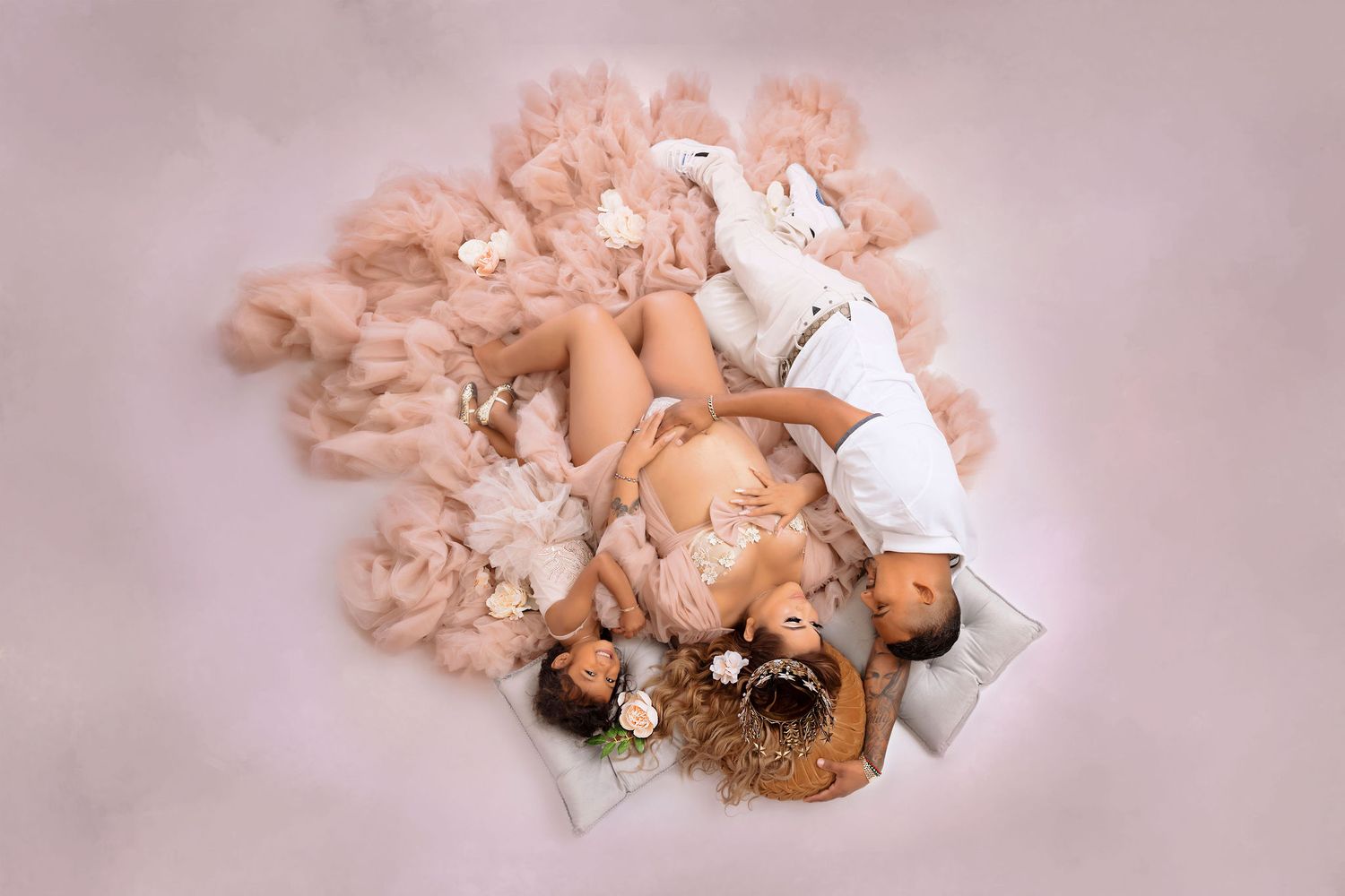beautiful maternity photographer, pregnancy photoshoot, capturing the beauty of motherhood, best maternity Los Angeles