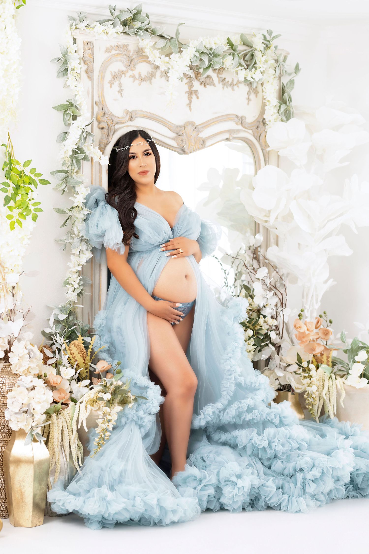 beautiful maternity photographer, pregnancy photoshoot, capturing the beauty of motherhood, best maternity Los Angeles