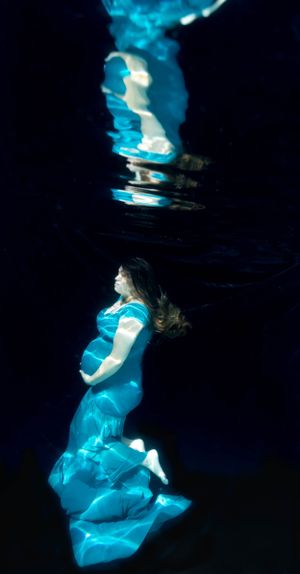 Underwater maternity photo