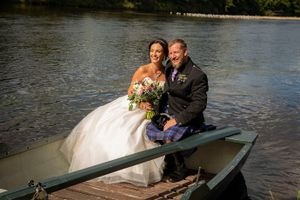 wedding couple on a boat