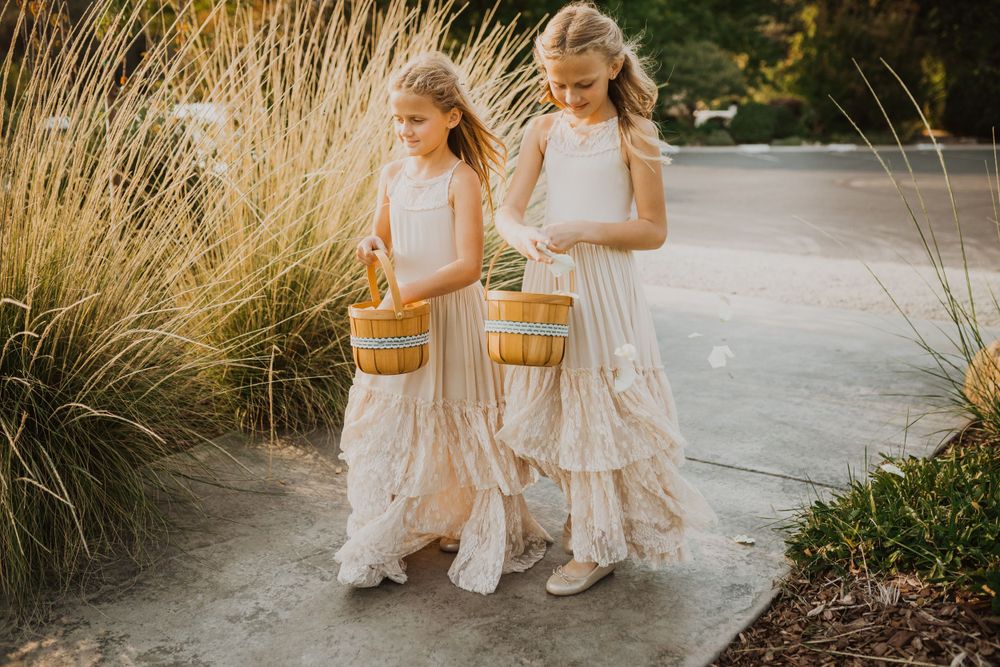 flower girls inspo