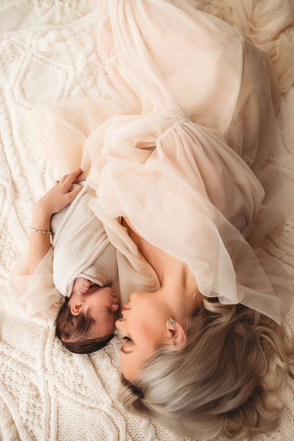 Monterey County Newborn Photographer
Mother and newborn son photoshoot