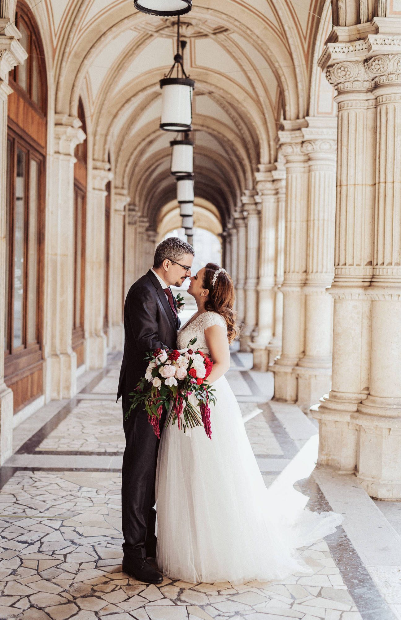 destination-wedding-photographer-palais-coburg-vienna