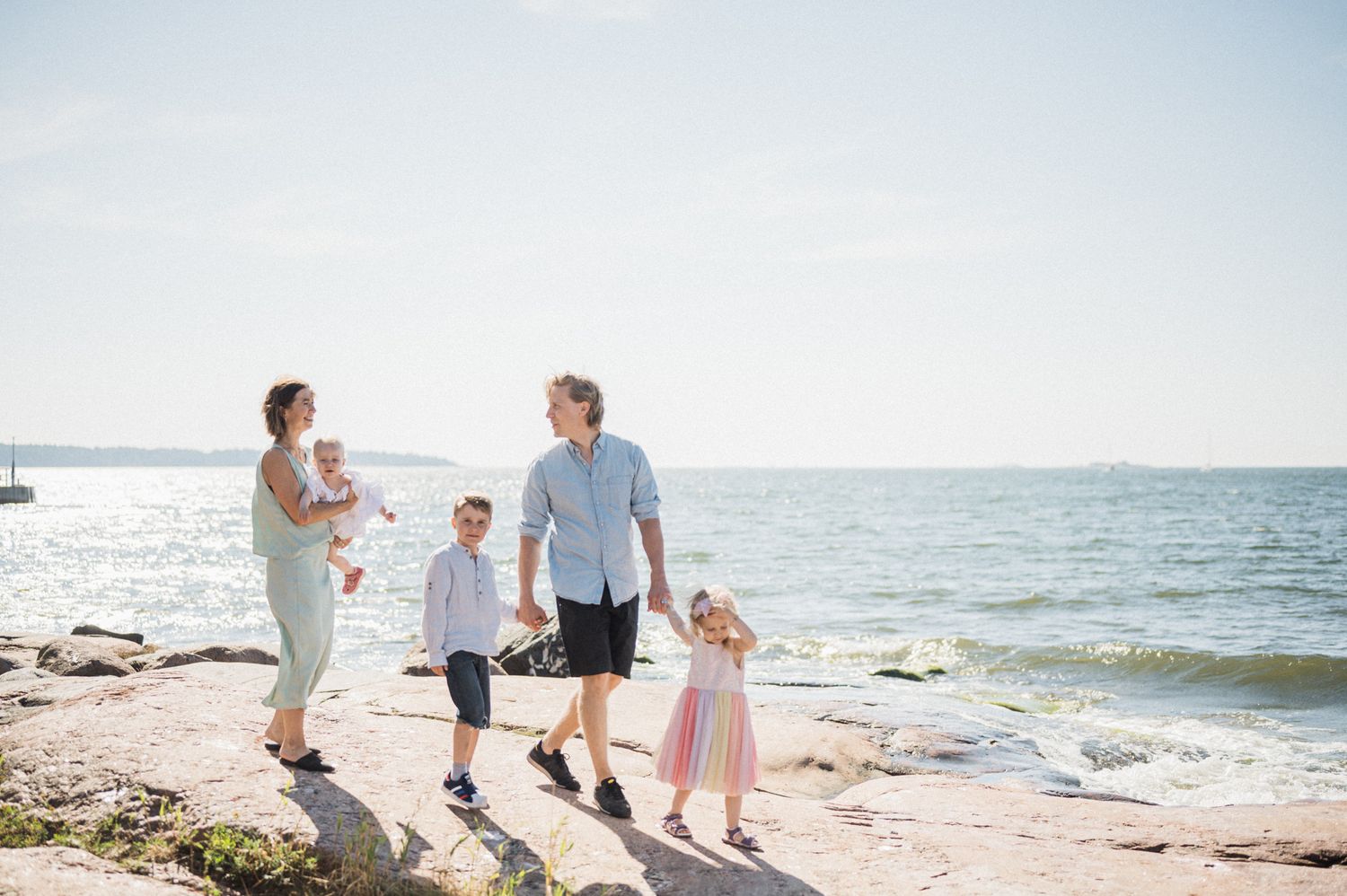 Precious moments family photography Finland Luxembourg Dominika Montonen-Koivisto