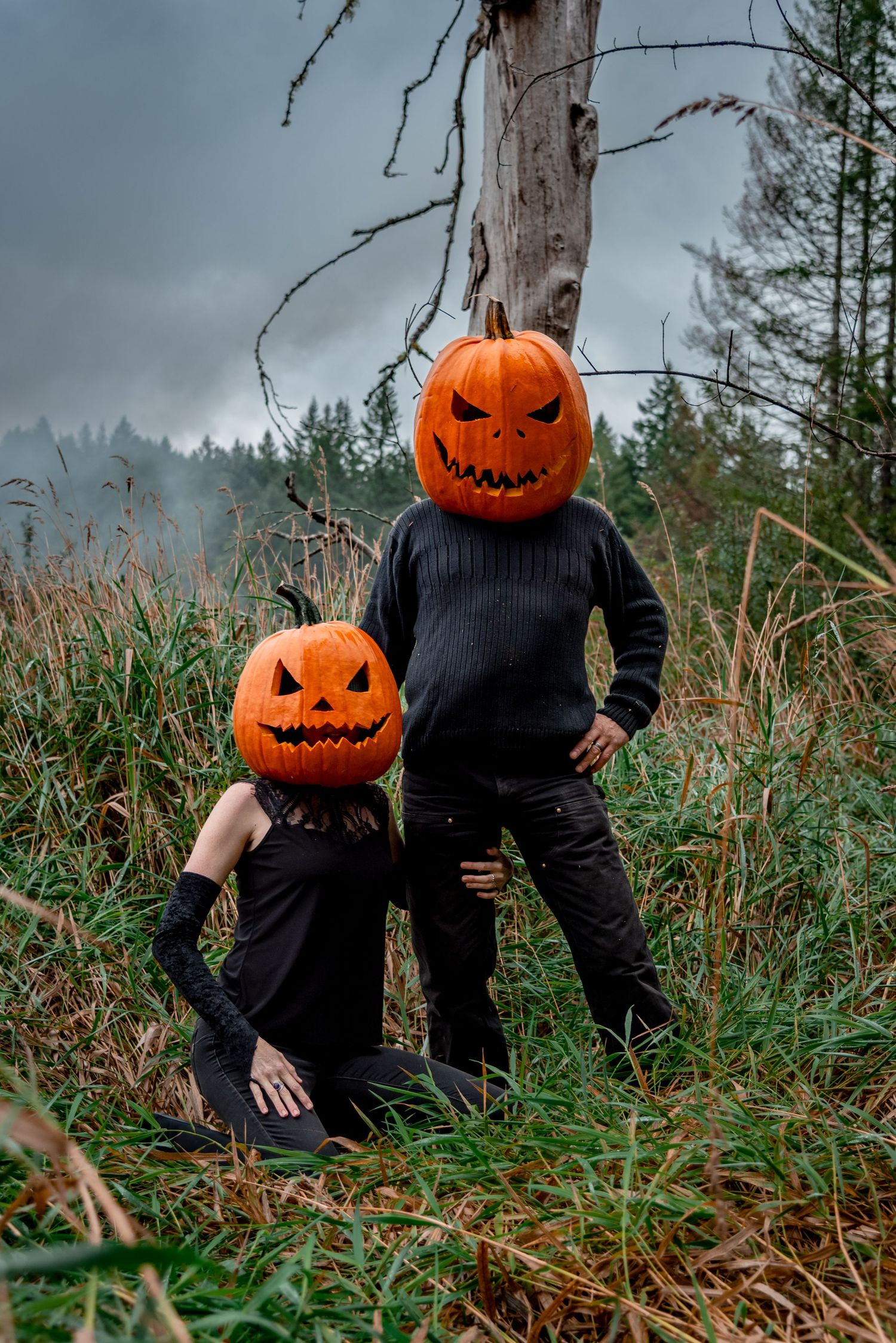 Fun creative halloween photoshoot with Hannah Spray Photography on Salt Spring Island