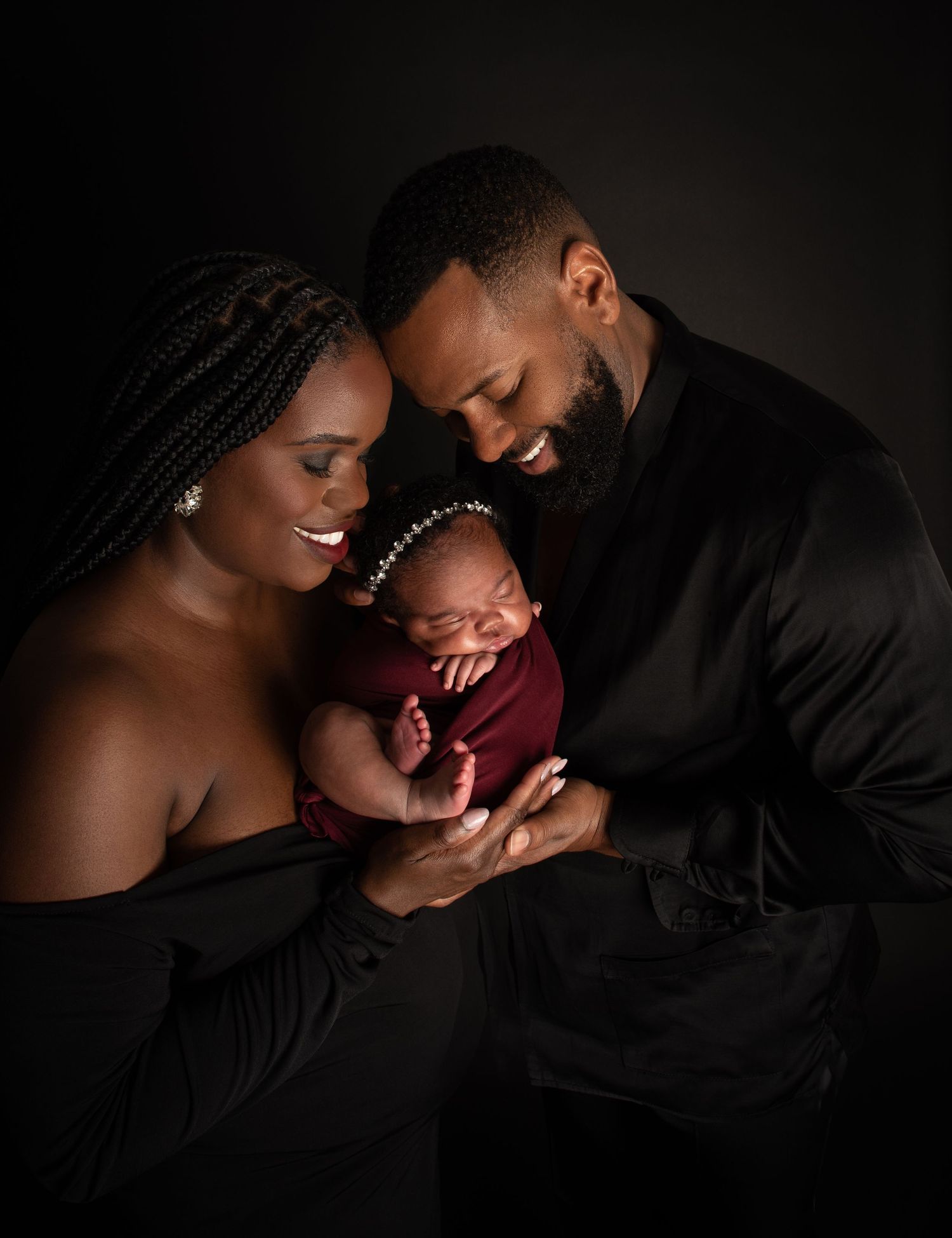 Clarksville newborn photographer Oshi Medlin