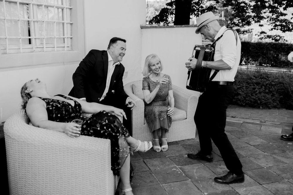 Destination Elopement in Lucca, Italy - Lucca Wedding Photographer - Beautiful Lucca Apartments and Villas Wedding