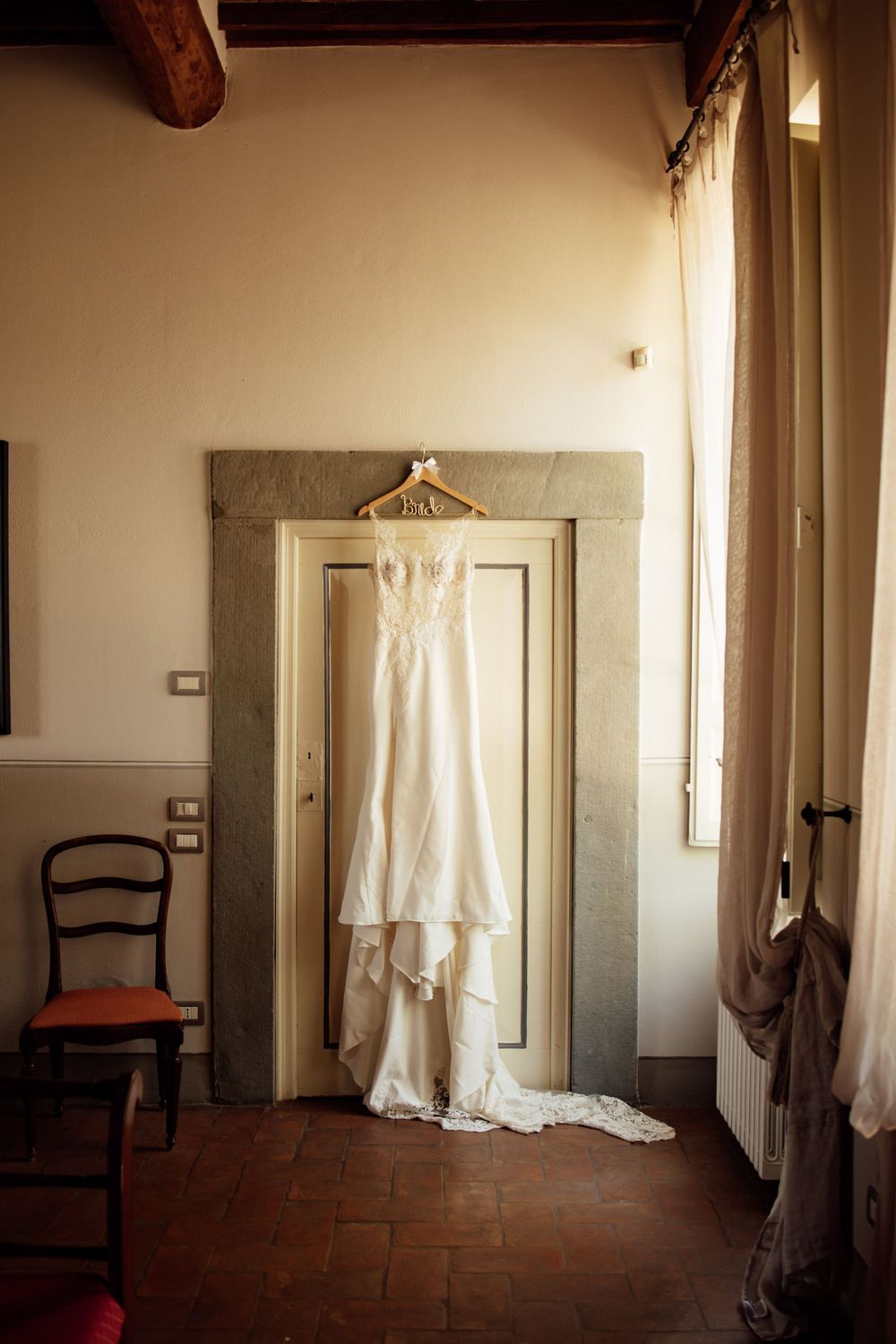Lucca, Italy Destination Wedding - Lucca Wedding Photographer - Beautiful Lucca Apartments and Villas Wedding