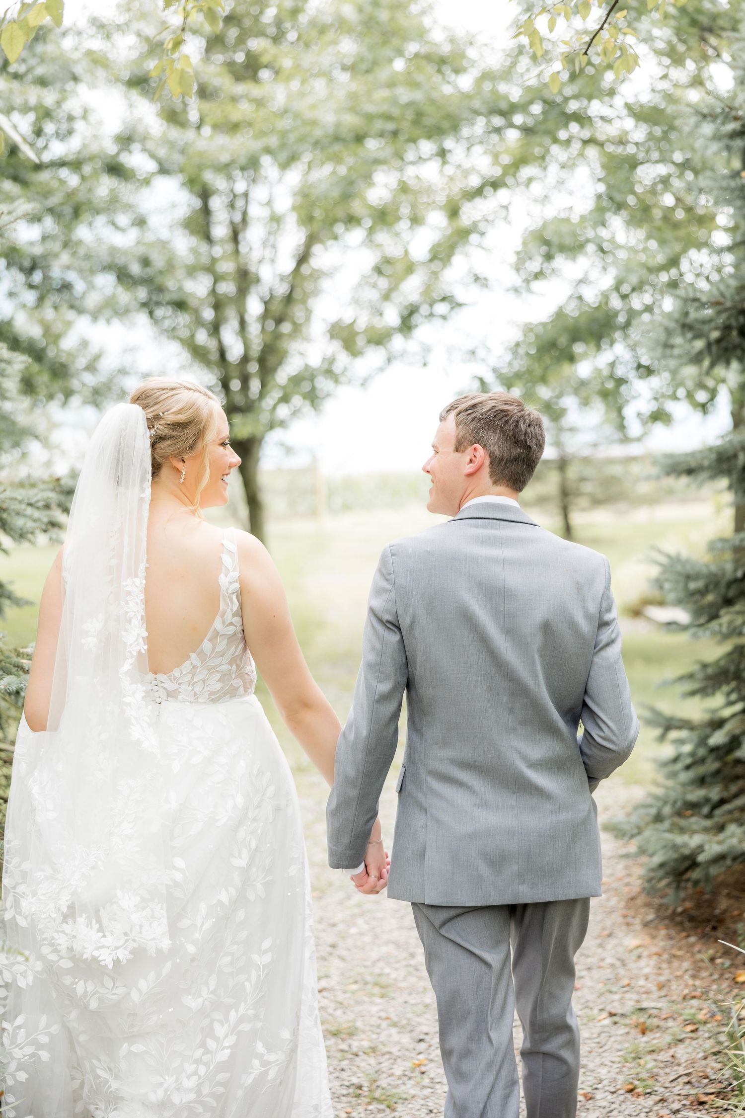 Willowbrook Weddings Volant