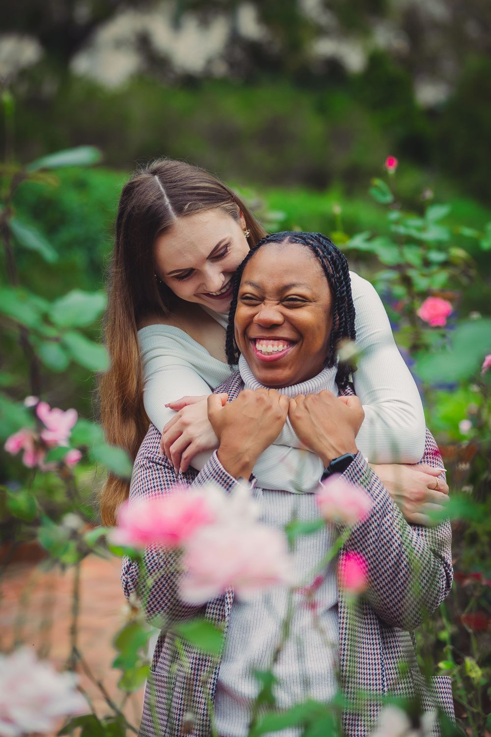 candid-engagement-photo-Bishop's-Garden-DC