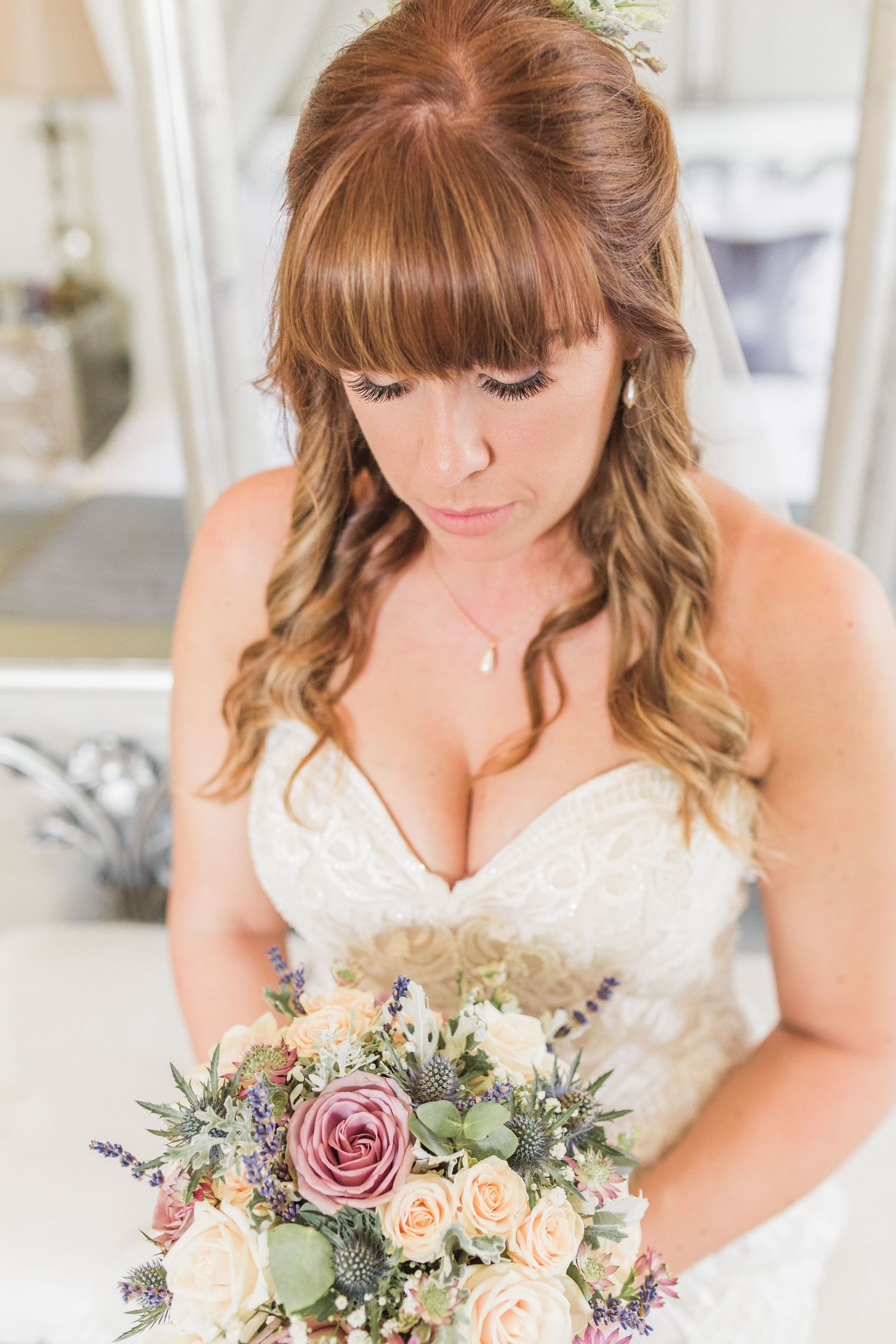 Hayley Elizabeth photography wedding photography manor by the lake cheltenham the cotswolds Gloucestershire