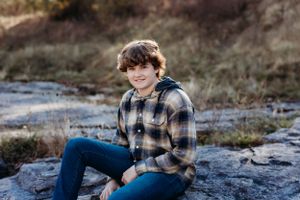 family fall photoshoot coralville reservoir fossil gorge corridor iowa sage and ivy studio oxford iowa