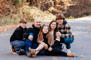 family fall photoshoot coralville reservoir fossil gorge corridor iowa sage and ivy studio oxford iowa