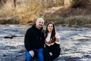 family fall photoshoot coralville reservoir fossil gorge corridor iowa sage and ivy studio oxford iowa