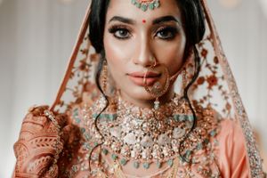 purple bird photo Australia wedding photographer in Sydney Wollongong Adelaide
