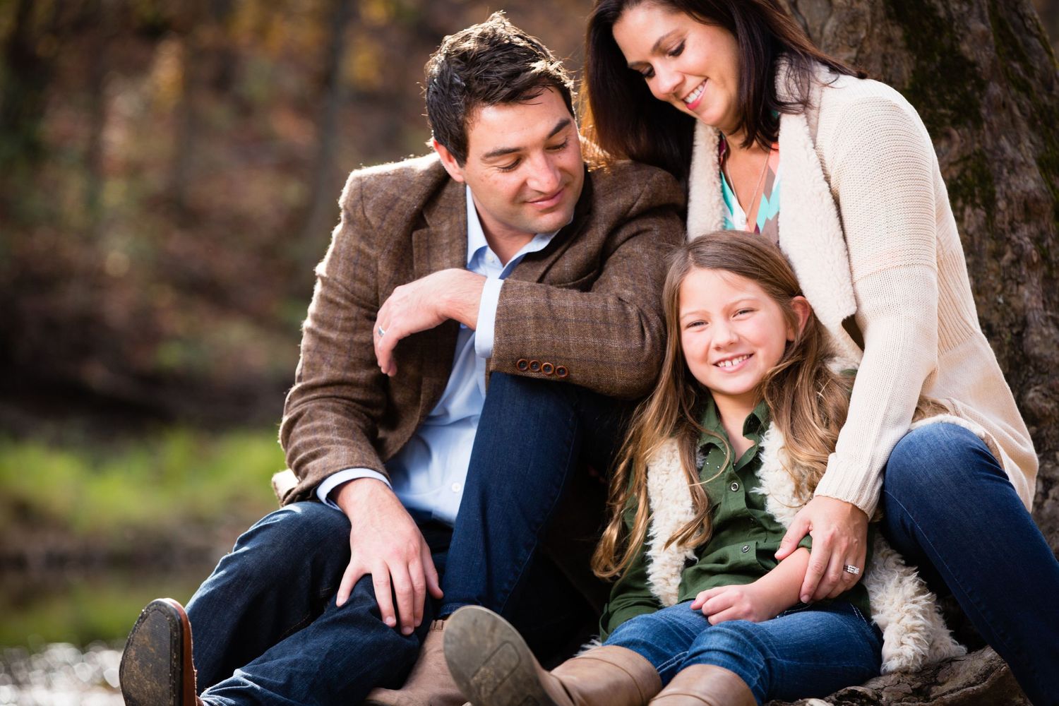 Zionsville photographer - Nathaniel Edmunds Photography - captures family pictures
