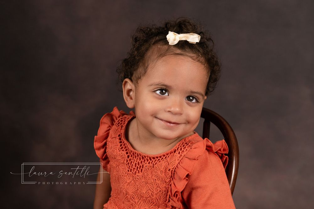classic preschool portrait, brown marble backdrop, school portrait, preschool photo