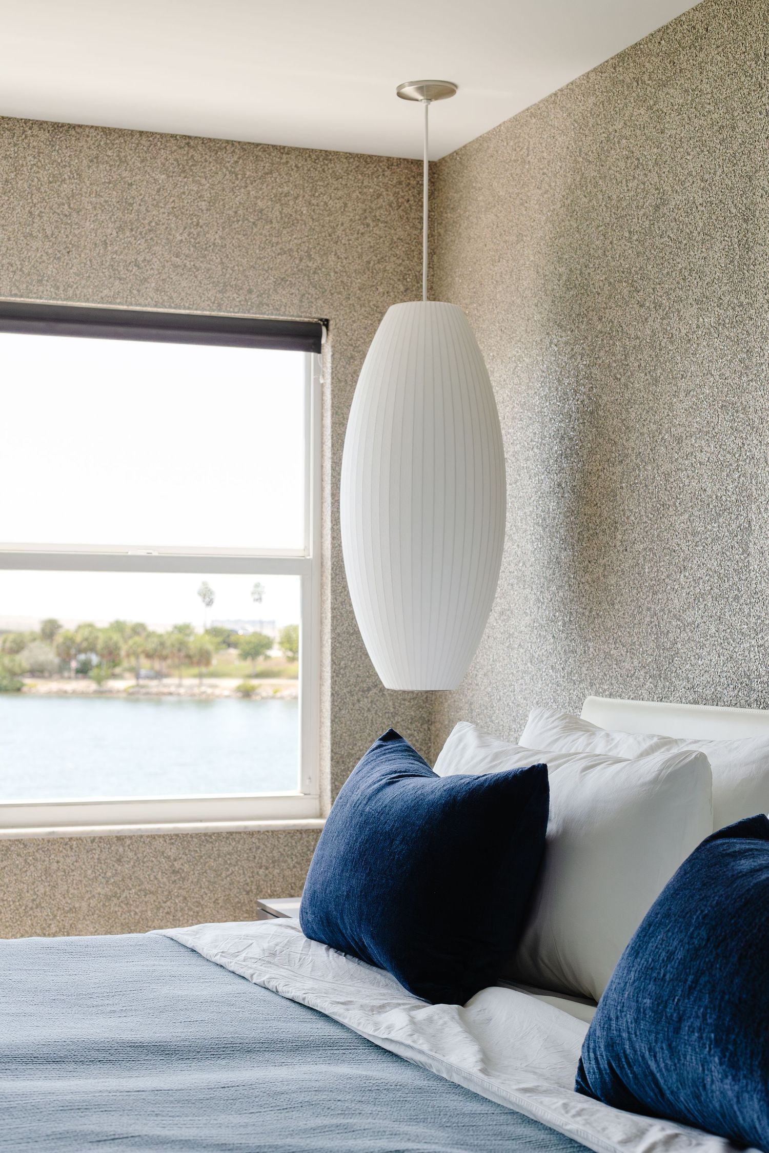 Tara Correa's photography focuses on capturing the architectural interiors of commercial and residential spaces.